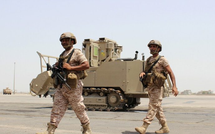 Emiratos Árabes Unidos dice que 6 soldados murieron en colisión